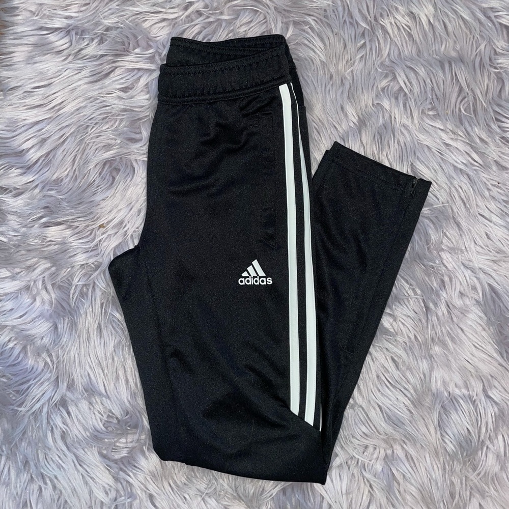 Adidas joggers